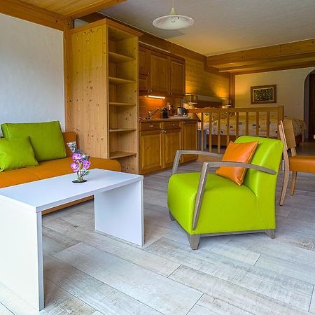 Studios Bellevue シャルメ 部屋 写真